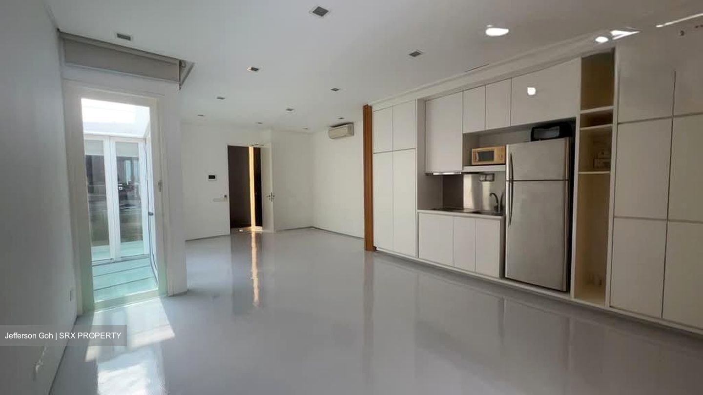 Mohamed Sultan Road (D9), Office #556811661